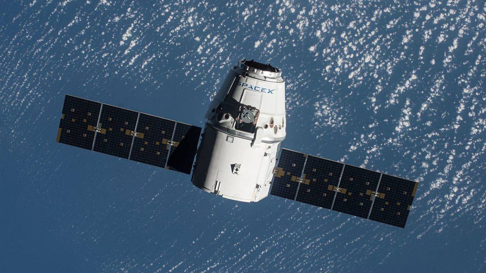 space x satelite