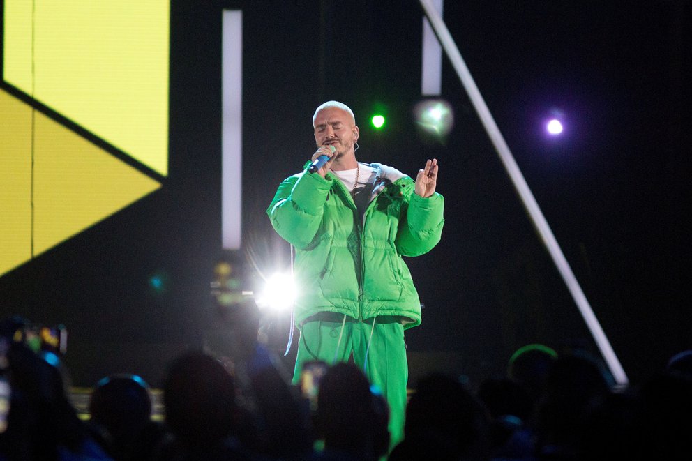 j balvin amazon
