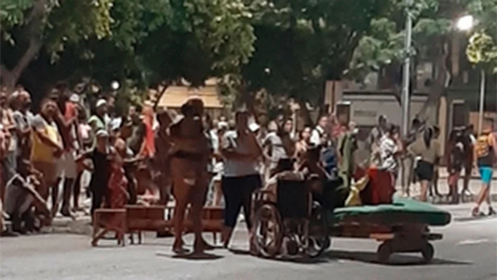 cubanos protestar
