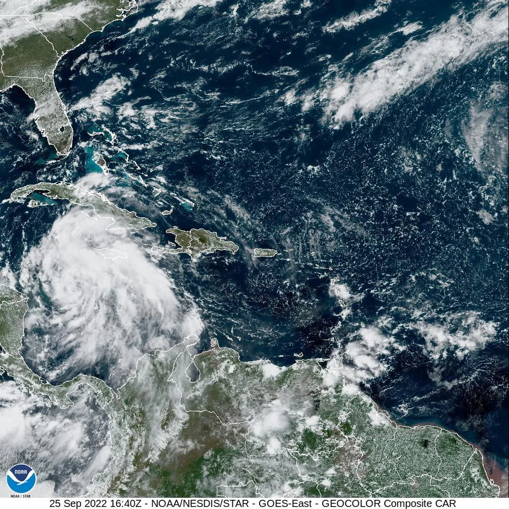 tormenta Ian