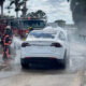 Tesla incendiados huracan