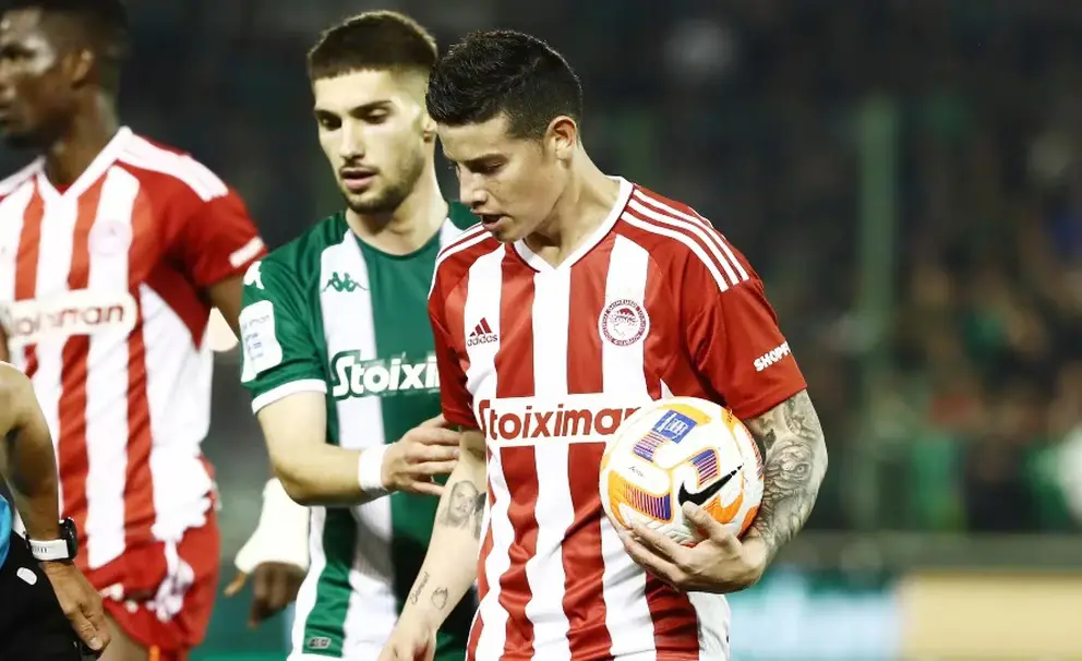 James Rodriguez Striptease